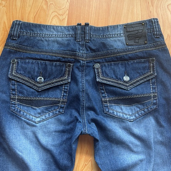 Vintage Brass Jeans size 36x30. Dark wash. Preowned. - Picture 8 of 12